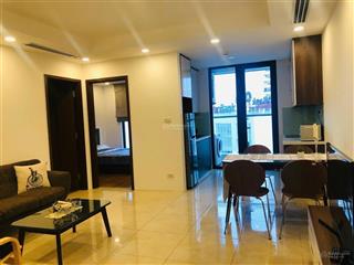 Cho thuê căn 2pn toà hà nội center point