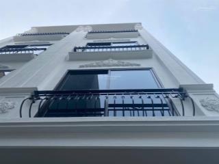 Quang tiếnđại mỗntl30m2, 5 tầng xây mới ô tô đỗ cổng 25m ra ô tô tránh 150m ra đại lộ giá 6 tỷ