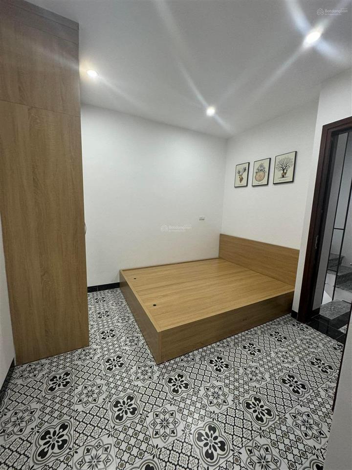 Tôi cần bán căn hộ dịch vụ  11 phòng  dòng tiền 40tr/ tháng  yên nghĩa  hà đông.