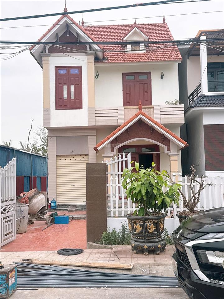Siêu phẩm nhà 2 tầng trung tâm thị trấn núi đối view sông đa độ không gian sống lý tưởng hơn 400m2