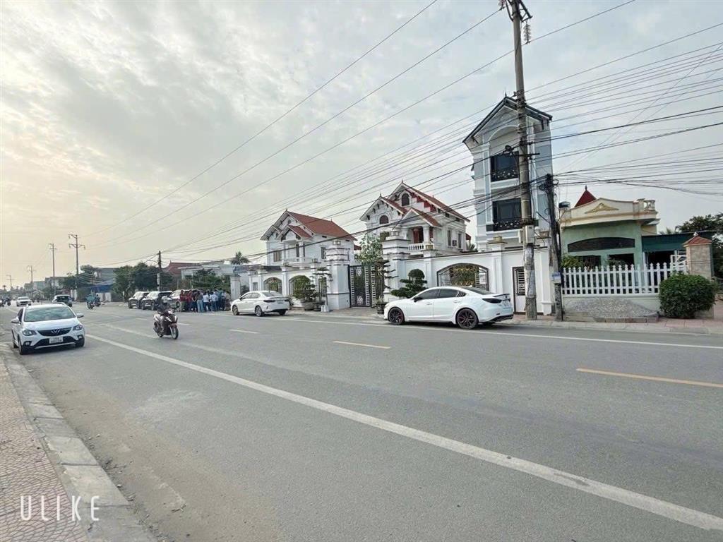 Siêu phẩm mặt đường tỉnh lộ 402 kinh doanh buôn bán gần ga đg sắt lchnhp giá đầu tư 0888 909 ***