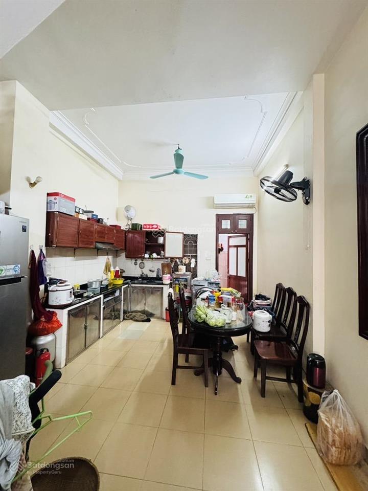 Bán nhà mặt phố định công,60m kinh doanh ngày đêm sầm uất,sổ riêng vuông đẹp.