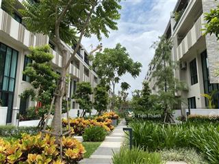 Nhà vườn the mansions  parkcity hà nội, diện tích 154m2 xây 3 tầng, hoàn thiện full nội thất.