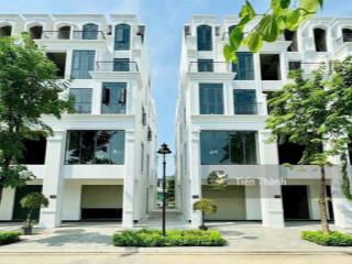 Căn góc xẻ khe 146m2 hàng hiếm hinode royal park  vị trí vàng  đơn giá rẻ nhất! giá chỉ 135tr/m2