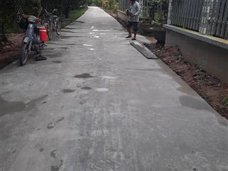 Mặt tiền đan 3,5m, ngang 24m dài 35m đất vuông vức đẹp, cao ráo, khu an ninh, đường đan 3,5m