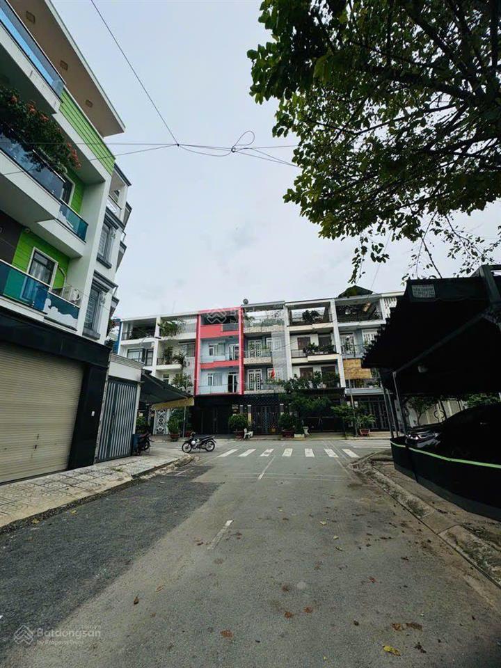 Biệt thự 4 tầng (129m2) lô góc 2 mặt tiền, nội thất cao cấp shr ,chỉ 13 tỷ kdc hai thành