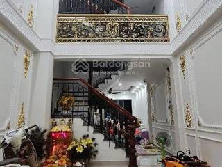 Bán nhà đẹp  6 tầng 4pn  nội thất nhập khẩu 70m2  gần bốn xã lê văn quới nhỉnh 8 tỷ  shr