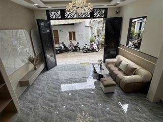 Bán nhà mới toanh 3 tầng full nội thất cao cấp (38m2) 3pn  ngay bà hom  giá 5.55 tỷ (tl) shr