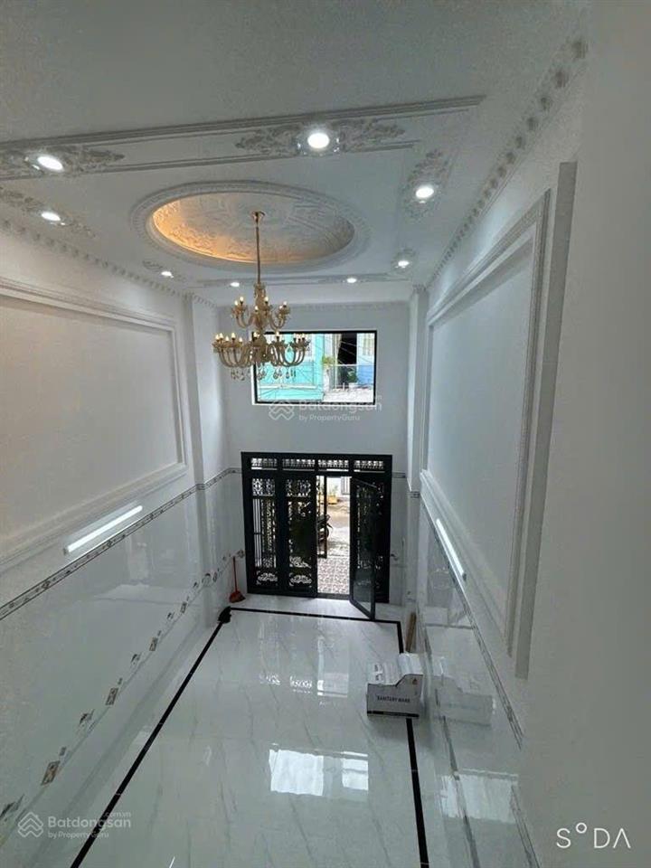 Bán nhà đẹp gần 4 xã  5 tầng  tên lửa h xe hơi (70m2) 4pn chỉ  7.3 tỷ (tl) sổ hồng riêng