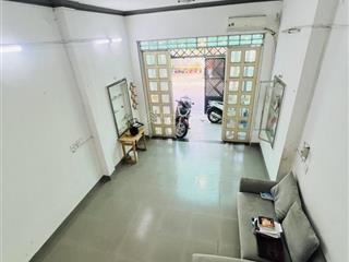 Ô tô ngủ trong nhà  hẻm như mặt tiền  3 tầng btct  gần mặt tiền chính  52m2  4 phòng ngủ