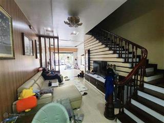 Mặt phố  việt kiều châu âu hà đông  vỉa hè kinh doanh sầm uất  ô tô tránh  ở, kinh doanh