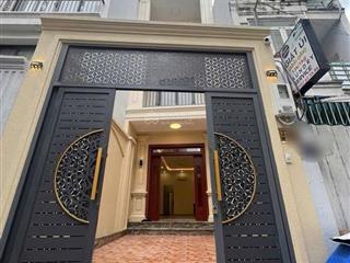 {quận 1}92m2 4tầng có thang máy  đường xe hơi  nội thất cao cấp  vừa ở vừa kd  16,x tỷ
