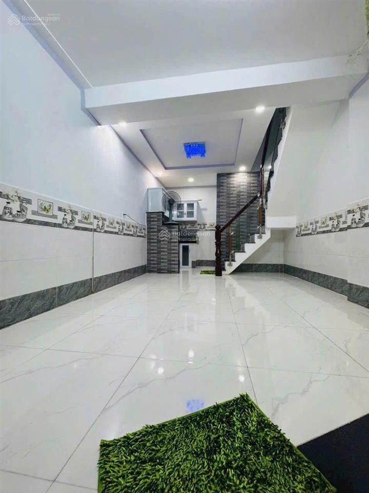 Bán nhà 2 tầng hẻm thông xe hơi thông 5m đường đồng tâm, xã trung chánh, hm, 2 tầng. 1 tỷ 100