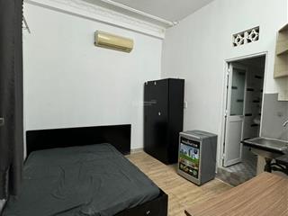 Chính chủ cần cho thuê phòng trọ 20m2 an ninh. đường phú mỹ, quận bình thạnh