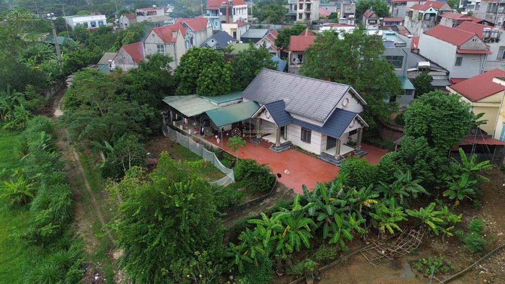 Chính chủ bán lô đất sẵn nhà vườn. diện tích đất 866,7m tại giáp lai,thanh sơn,phú thọ