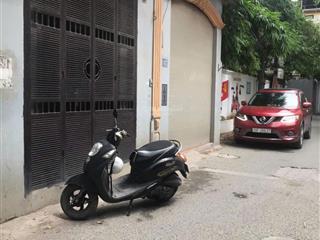 Hào nam  giảng võ  40m2 5 tầng thang máy nhà mới tinh ngõ thông rộng kinh doanh gần ô tô