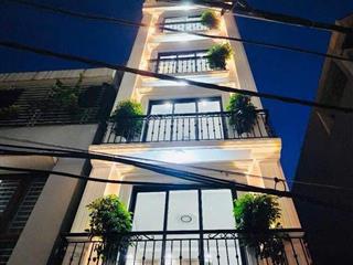 Phân lô yên lãng  thái thịnh  mới tinh 6 tầng thang máy  38m  cách phố 30m  giá hơn 8 tỷ