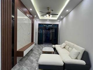 Xã đàn  nam đồng  trần hữu tước  40m2 5 tầng  đủ nội thất  đẹp ở luôn  3 phút ra hồ đắc di