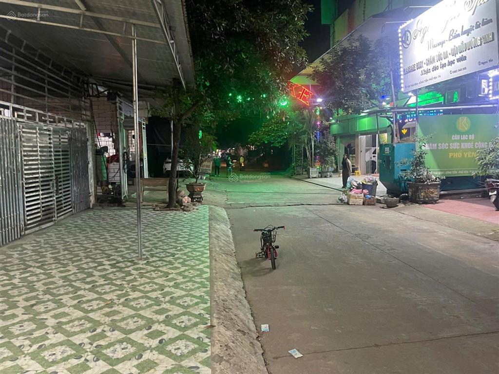 Cần bán đất có nhà cấp 4 đang cho thuê tại chợ ký túc xá samsung phổ yên thái nguyên