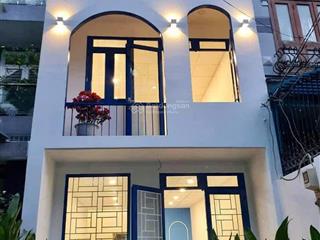 Bán nhà 3.5x14m hẻm oto cách mạng tháng 8 quận 3, 49m², giá 10.6 tỷ