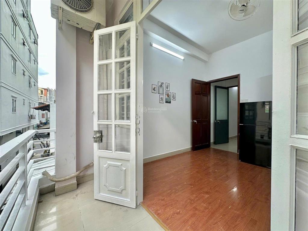 Hẻm oto nguyễn trãip2q5 4x14m cn 50m2 kc trệt lửng+2 tầng cho thuê 22tr/thang giá  10ty