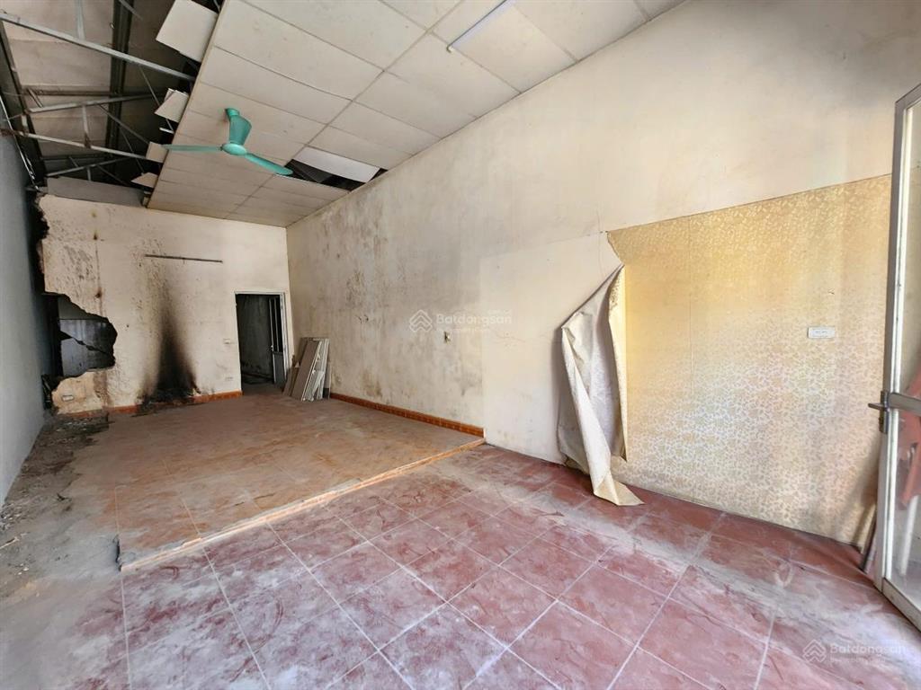  chính chủ bán nhà cấp 4  mặt phố yên sở  kinh doanh  oto tránh 60m x cấp 4 x giá 225 triêu/m2.