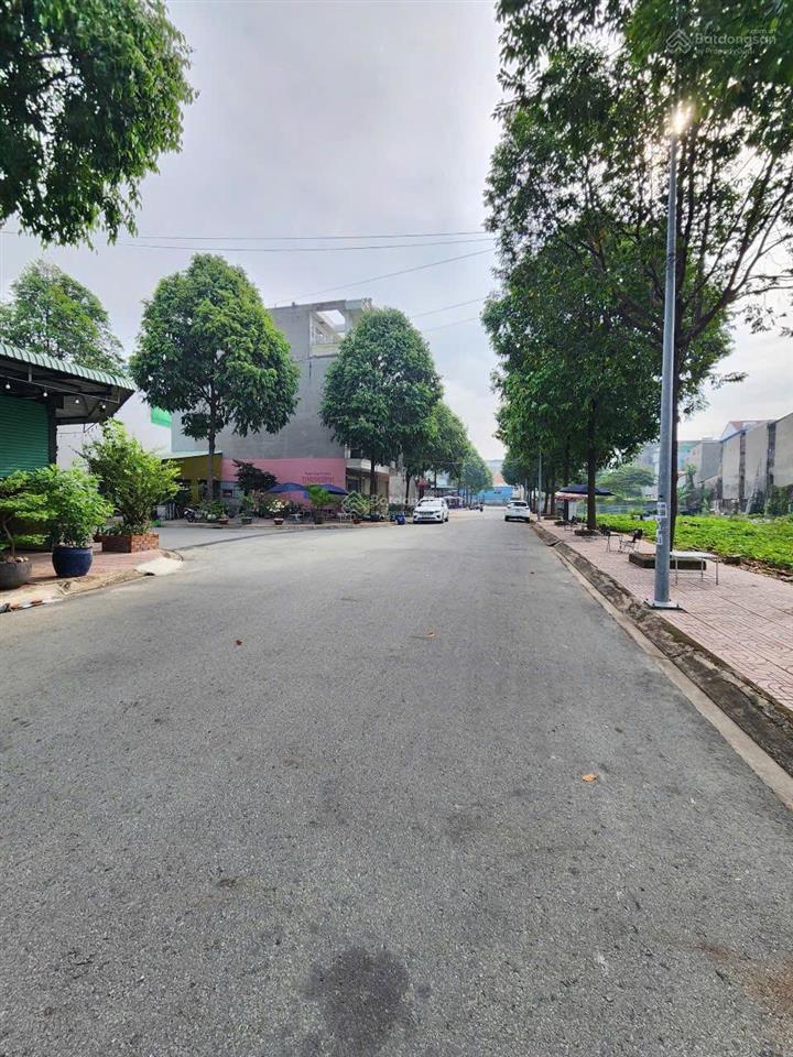 Chính chủ cần bán gấp lô đất 75m2 shr nằm mặt đường n6, thuận giao, thuận an, thuận tiện kinh doanh