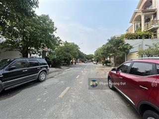 Nhà mặt tiền tthc dĩ an ngay đường nguyễn an ninh, 122m2, 4 tầng, ngang 5m