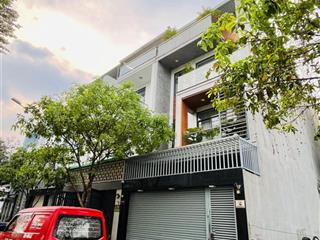 Bán nhà mặt tiền kdc savico tam bình, 4 tầng có thang máy, 141m2 (6 x 23,5m)