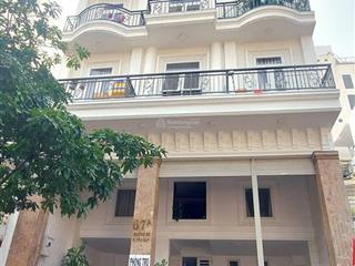 Toà nhà chdv mt ngay luỹ bán bích, 151 phòng có gác hđt 400tr, giá 64 tỷ