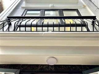 Xây độc lập 5tx33m2, ô tô đỗ gần, di chuyển 5p tới tttm aeon mall hà đông. giá 5.35 tỷ. 0966 929 ***