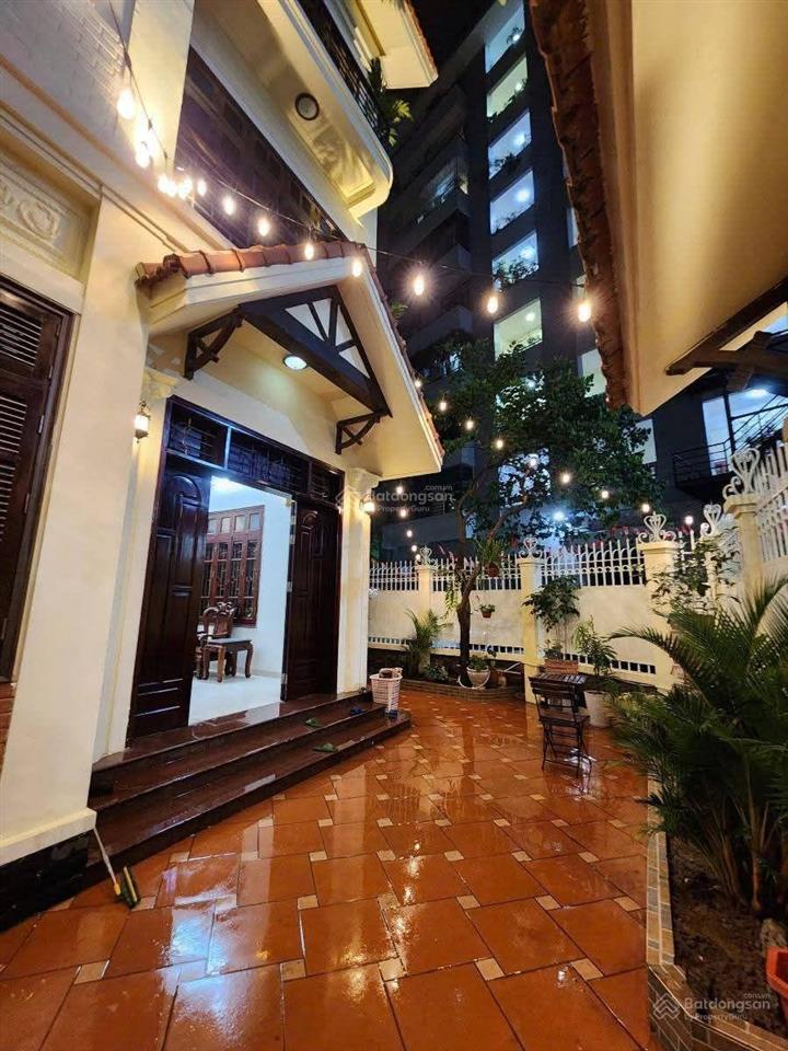 Siêu phẩm biệt thự trung tâm mỹ đình lô góc ô tô đỗ tránh 150m2, 4 tầng, 40 tỷ