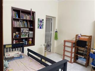 Nhà tập thể quân đội trần bình cầu giấy 80m2, 2 ngủ, oto đổ cửa, sổ đỏ chỉ 4.55 tỷ