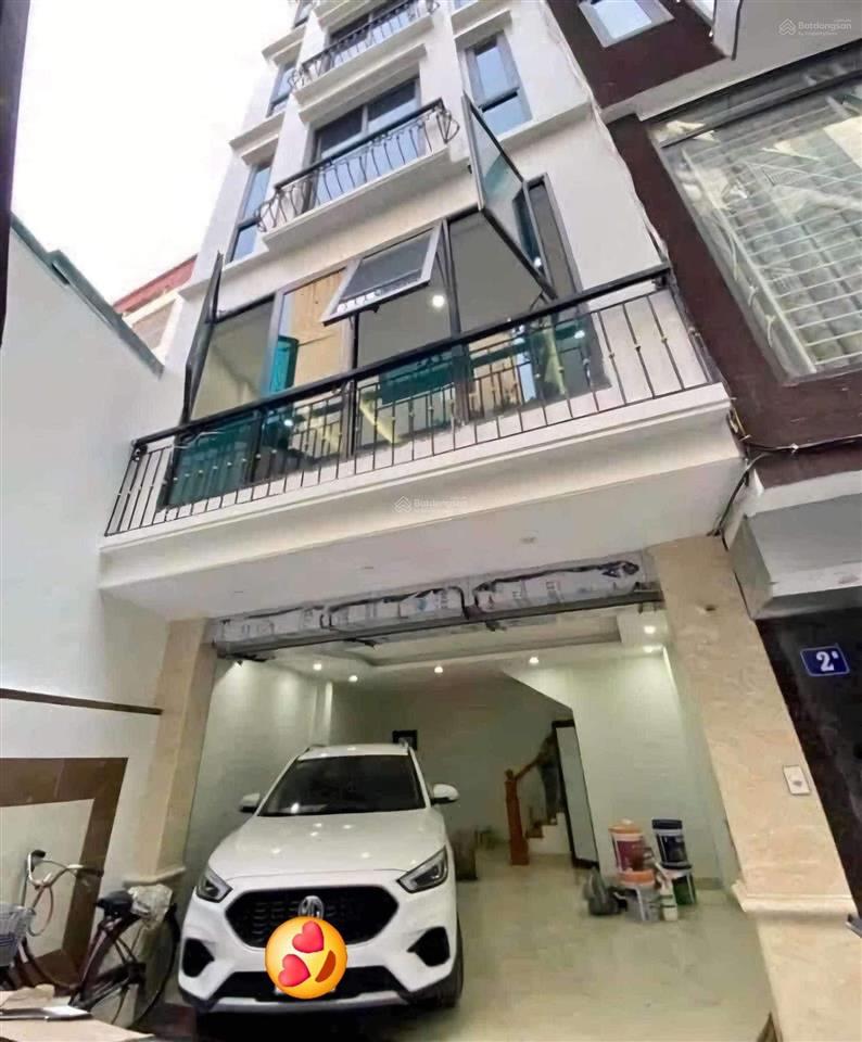 Nhà trường chinh 44m2, năm tầng, ngõ 2 ô tô tránh, sát mặt phố