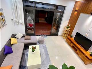 Bán nhà phố đường bá giáng 5, 4,99 tỷ, 100m2, sổ đỏ, đà nẵng
