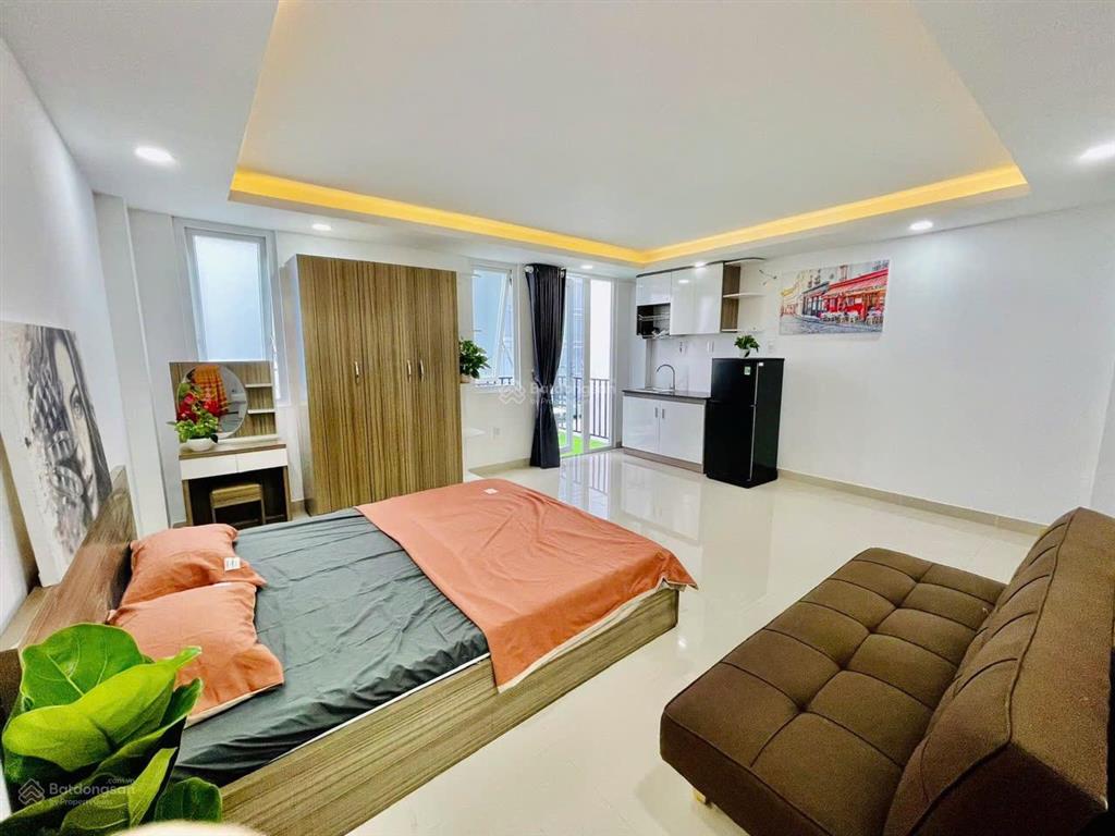 Bán chdv 4 tầng hđ thuê 68tr/th. dt 6,4x16m, 11p, hxh. giá chỉ 13,9 tỷ