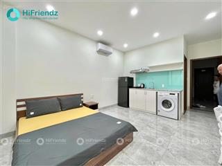 Căn hộ full nội thất cửa sổ trời có máy giặt riêng ngay trung tâm quận 5