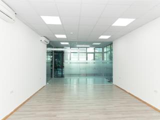 Chính chủ cho thuê văn phòng 60m2 tại 210 hoàng quốc việt 9tr/tháng