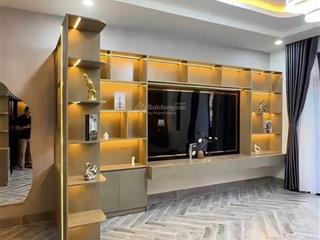 Bán nhà đội cấn, dt 32m2 x 6t, mt 5m, thang máy, oto tránh, mặt ngõ, kinh doanh, trung tâm, 14 tỷ 7