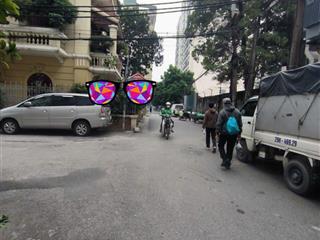 Phân lô trần thái tông 100m2  2 mặt tiền  lô góc  ô tô tránh, vỉa hè giá 400tr/m2