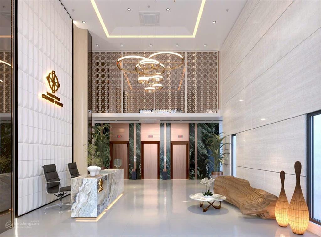 Tôi có căn shop vtcp hướng đi 2/9 cần bán nhanh. view đẹp thuận tiện mua đt.  0909 271 *** trinh