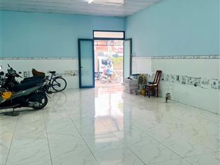 Cho thuê nhà ở trọ 120m2, thích hợp nhóm sinh viên từ 4 bạn, mặt tiềnql22, cách trường huflit 500m
