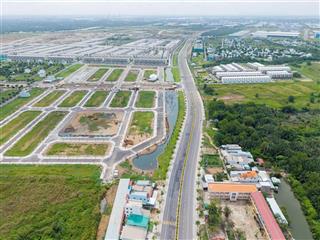 Bán dãy nhà phố liền kề hồ cảnh quan, đường rộng 26m. hỗ trợ thanh toán dài hạn 18 tháng