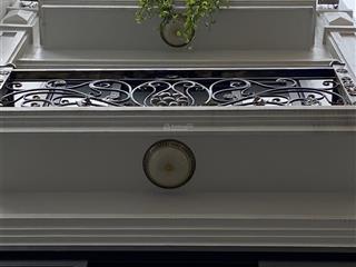 Bán nhà phân lô tam trinh 35m 5 tầng nhỉnh 8 tỷ oto qua nhà ngõ thông kinh doanh