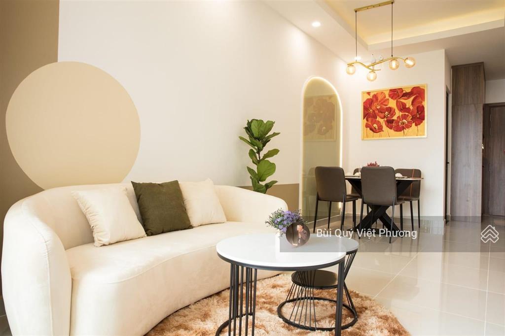 Căn hộ 2pn siêu hiếm view landmark ngắm pháo hoa  thang máy, hầm xe free phí dv ngay hàng xanh