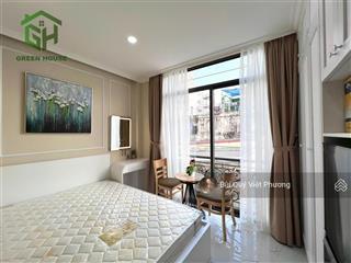 Penthouse luxury view bám kính landmark pháo hoa  thang máy, hầm xe, máy giặt riêng ngay cầu bason