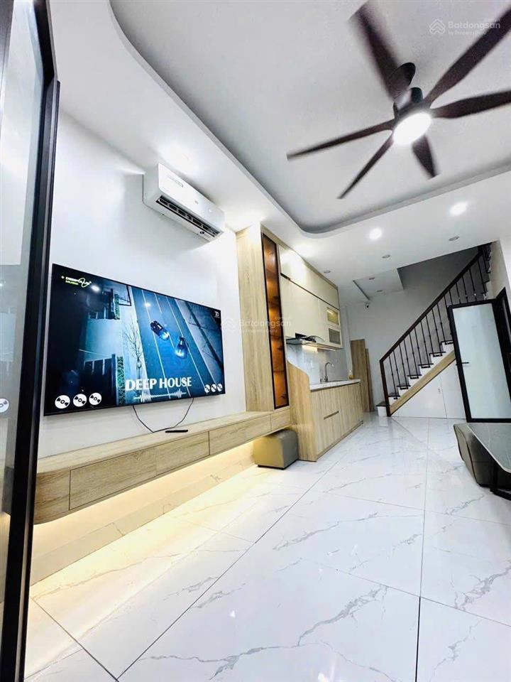 Nhà 4 tầng đông dư  nhà mới đẹp, gần trục ô tô, 31.3m² giá 5.25 tỷ  0987 494 ***