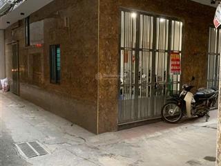 Bán nhà ccmn, chdv dòng tiền lô góc  7 tầng thang máy  18p full đồ  dt khủng  mễ trì thượng