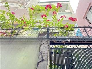 Cô chính về hưu cần bán gấp nhà ở trần hữu trangp13phú nhuận. gần chợ trần hữu trang. 3tỷ690/67m2