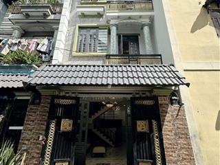 Chủ chuyển công tác cần bán gấp nhà bùi hữu nghĩap2bình thạnh gần chợ bà chiểu. giá 3tỷ660/75m2